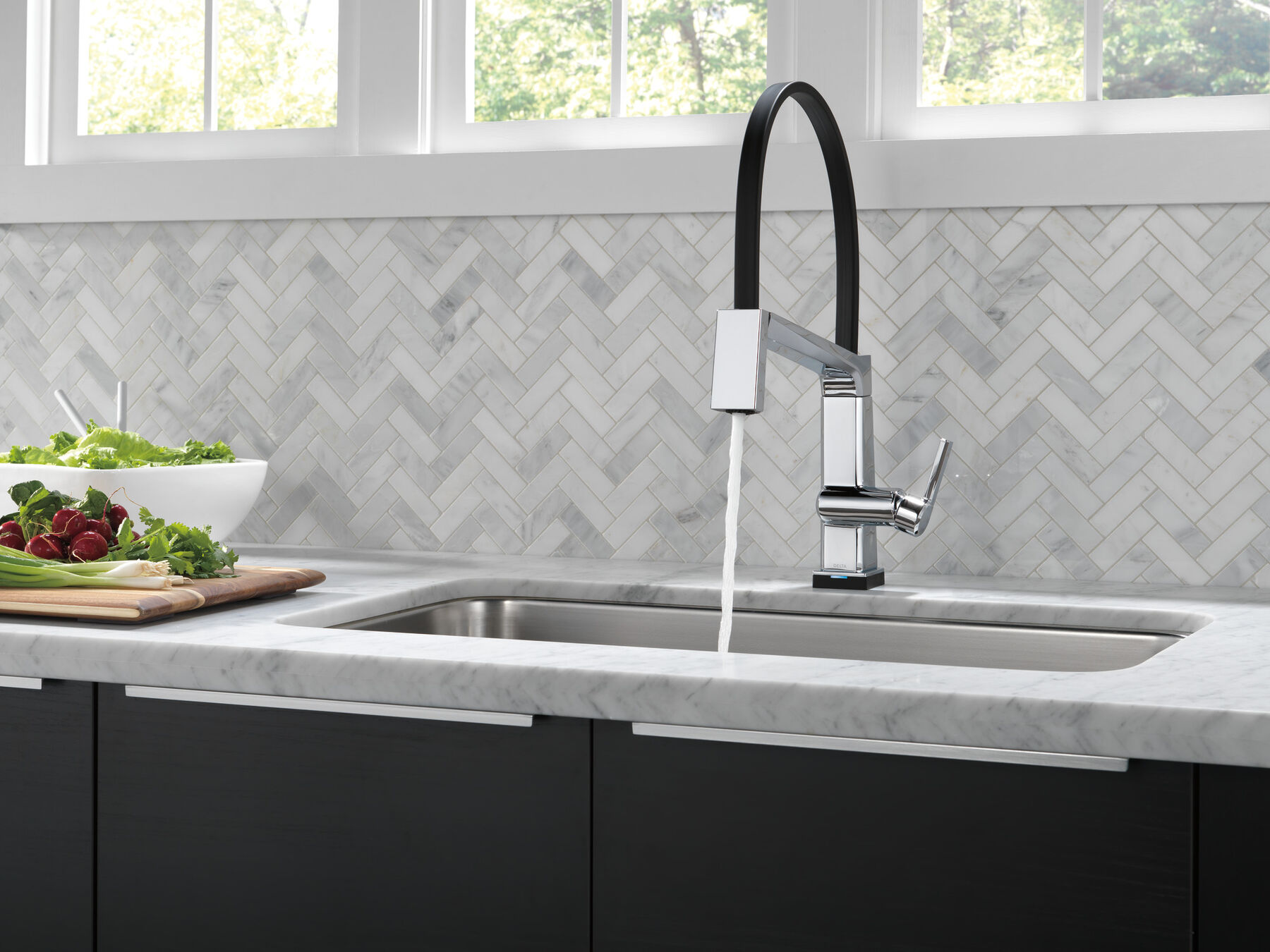 Llave para cocina monomando con manguera expuesta y tecnología Touch<sub>2</sub>O, imagen 7
