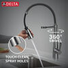 Llave para cocina extensible de una manija con tubo de salida con muelle