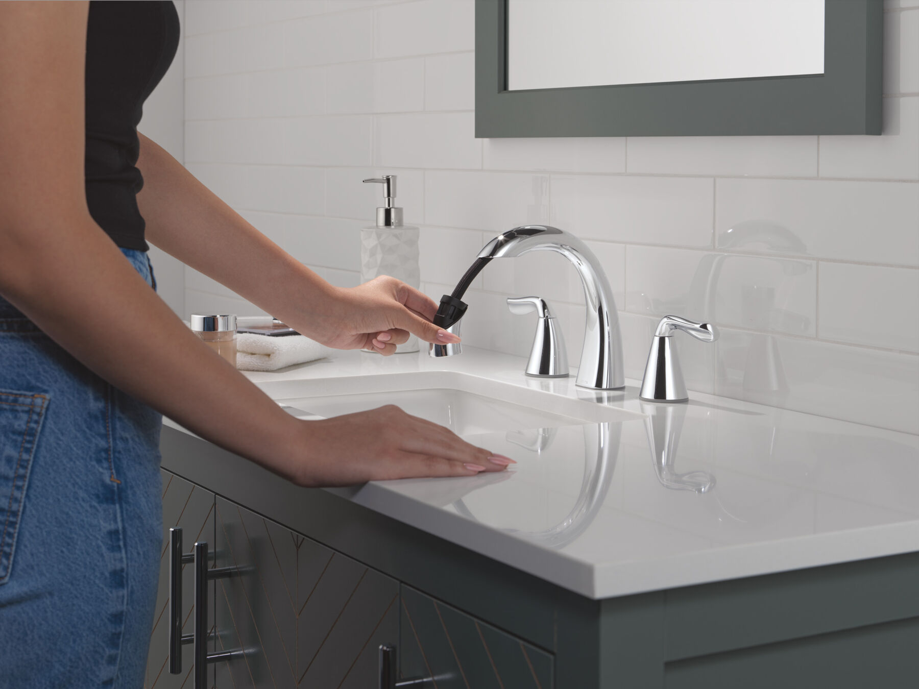 Llave para baño extensible independiente de dos manijas, imagen 4