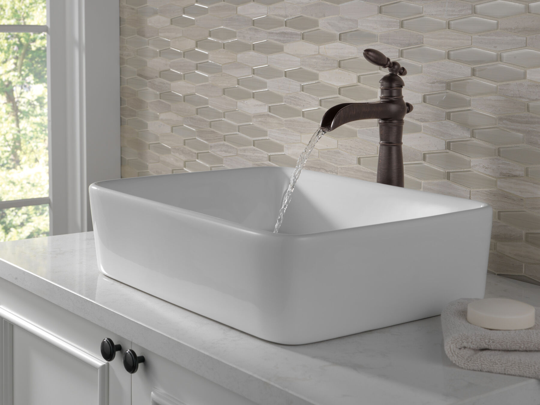 Llave para baño tipo vasija 1L sin desagüe (producto recertificado), imagen 2