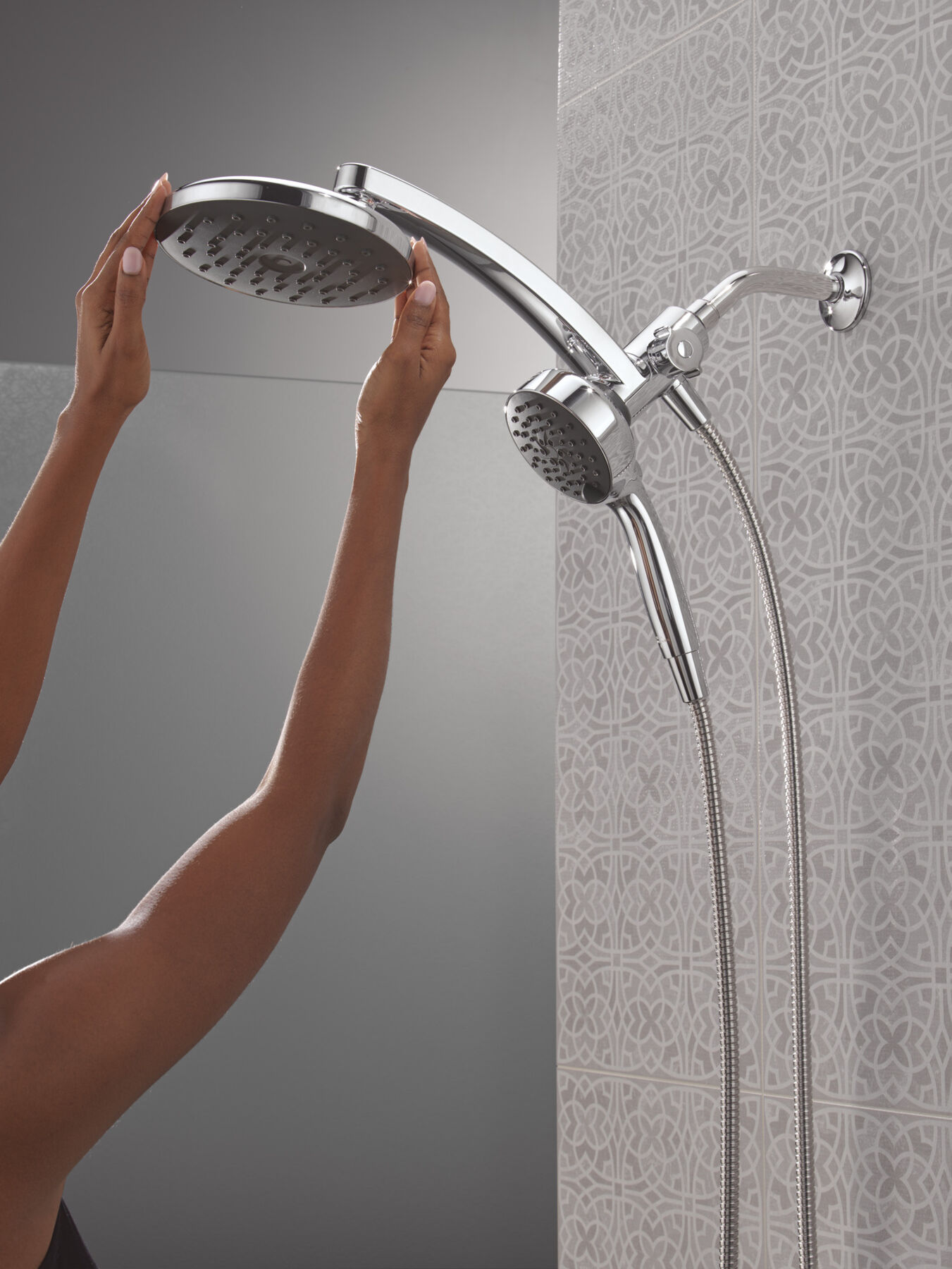 PivotPro™ 3-in-1 Combination Shower with TouchClean® Spray Face, image 8