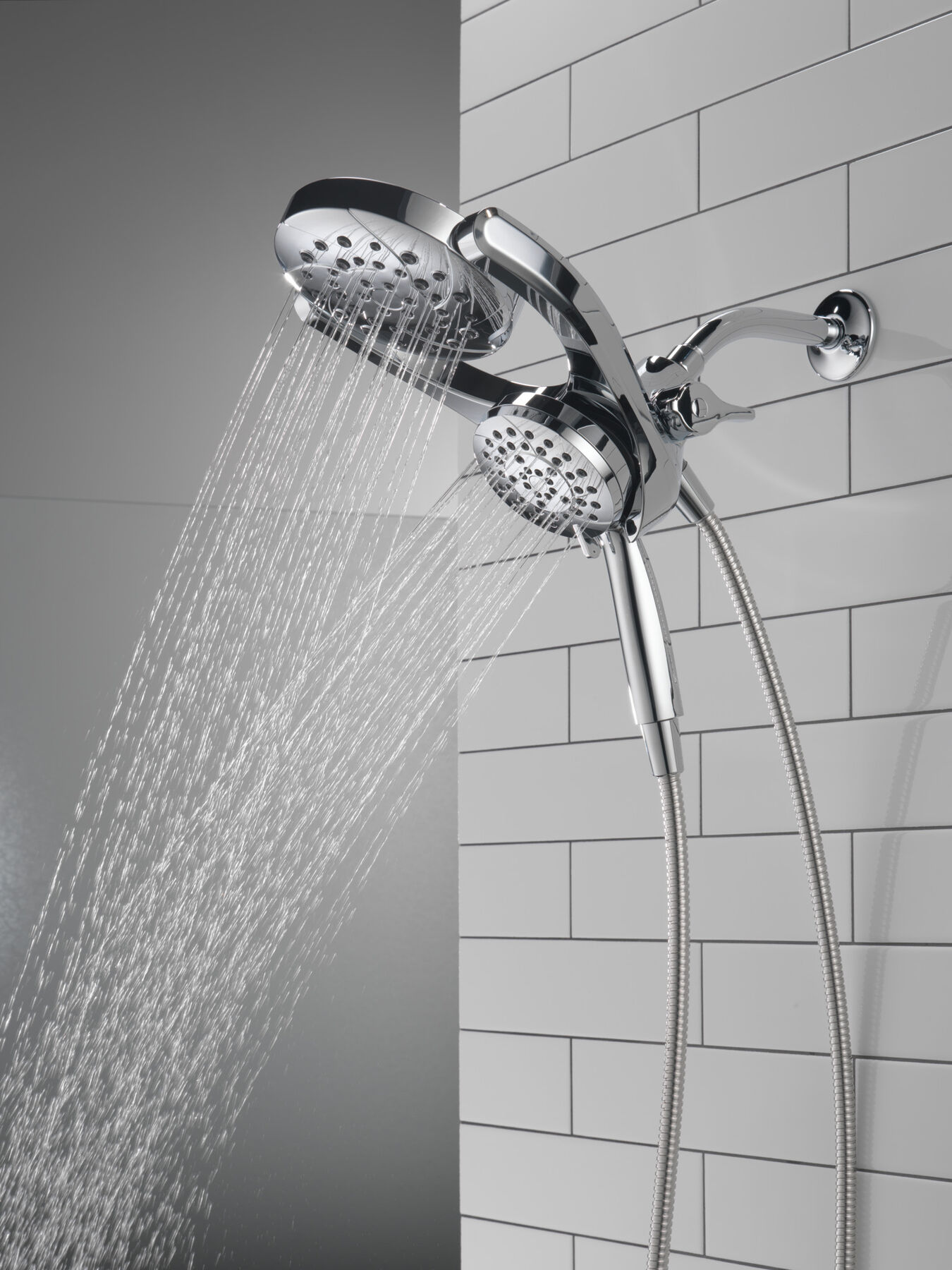 Cabezal de ducha dos en uno de 4 ajustes HydroRain®, imagen 15