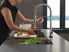 Llave para cocina Touch2O® con tecnología Touchless