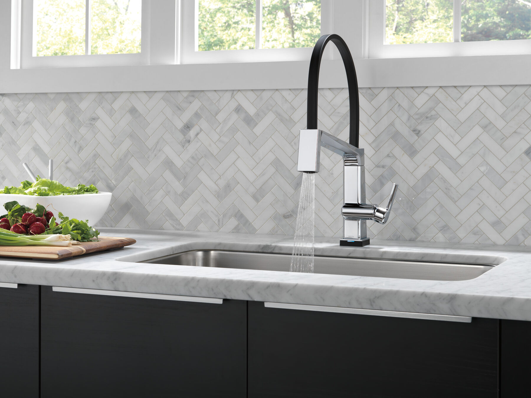 Llave para cocina monomando con manguera expuesta y tecnología Touch<sub>2</sub>O, imagen 6