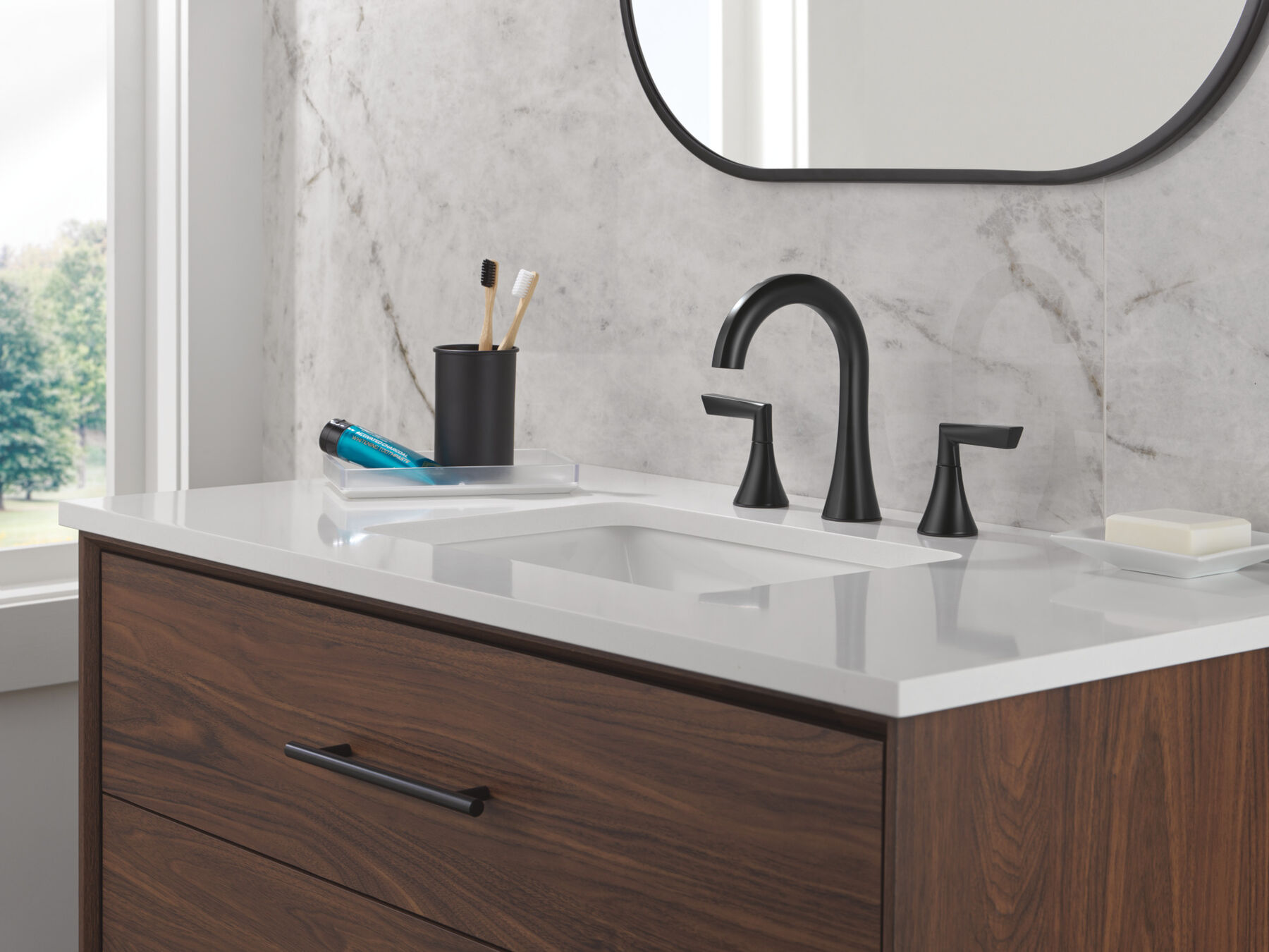 Llave para baño de extensión con dos manijas, imagen 4