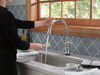 Llave para cocina monomando extensible con tecnologías Touch<sub>2</sub>O® y ShieldSpray®