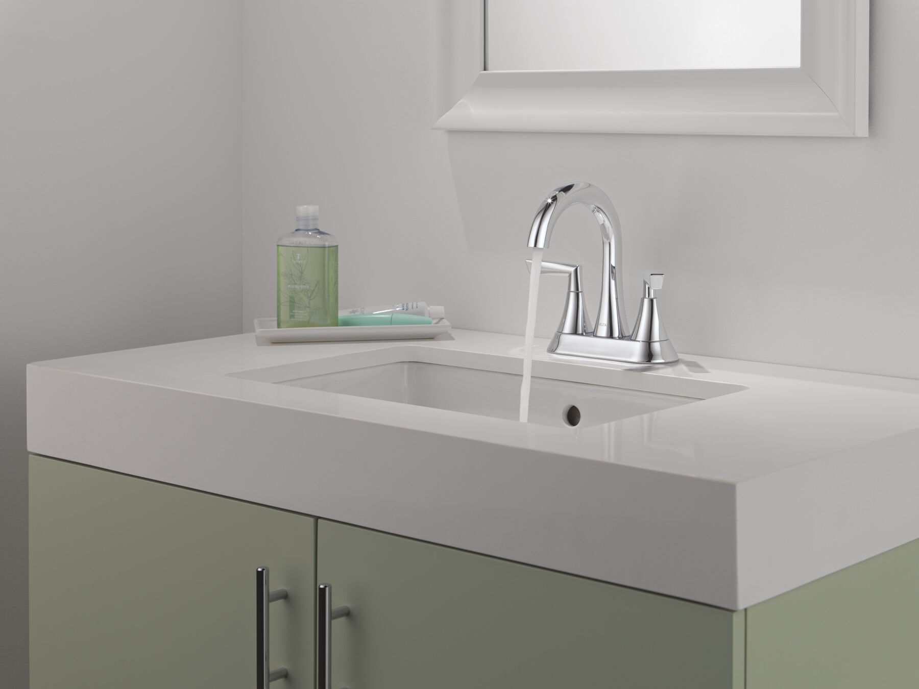 Llave para baño de combinación con dos manijas, imagen 3