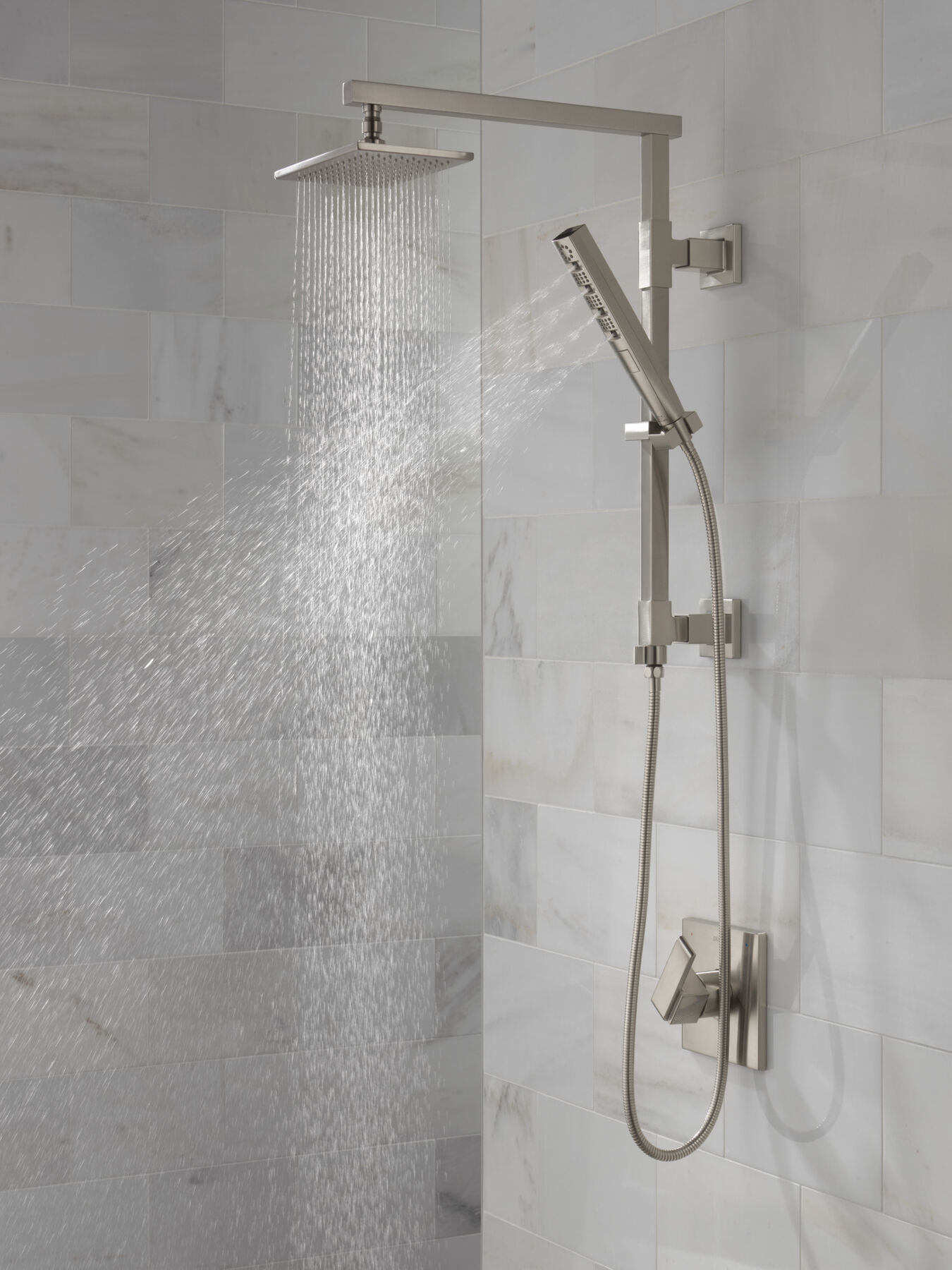 Emerge® 18" Angular Shower Column, image 2