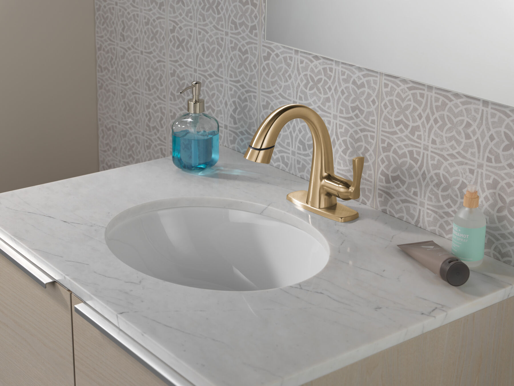 Single Handle Pull Down Bathroom Faucet (Recertified), image 3