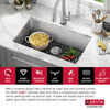 Lavabo de cocina con un receptáculo de acero inoxidable de 30" de montaje bajo encimera con accesorios