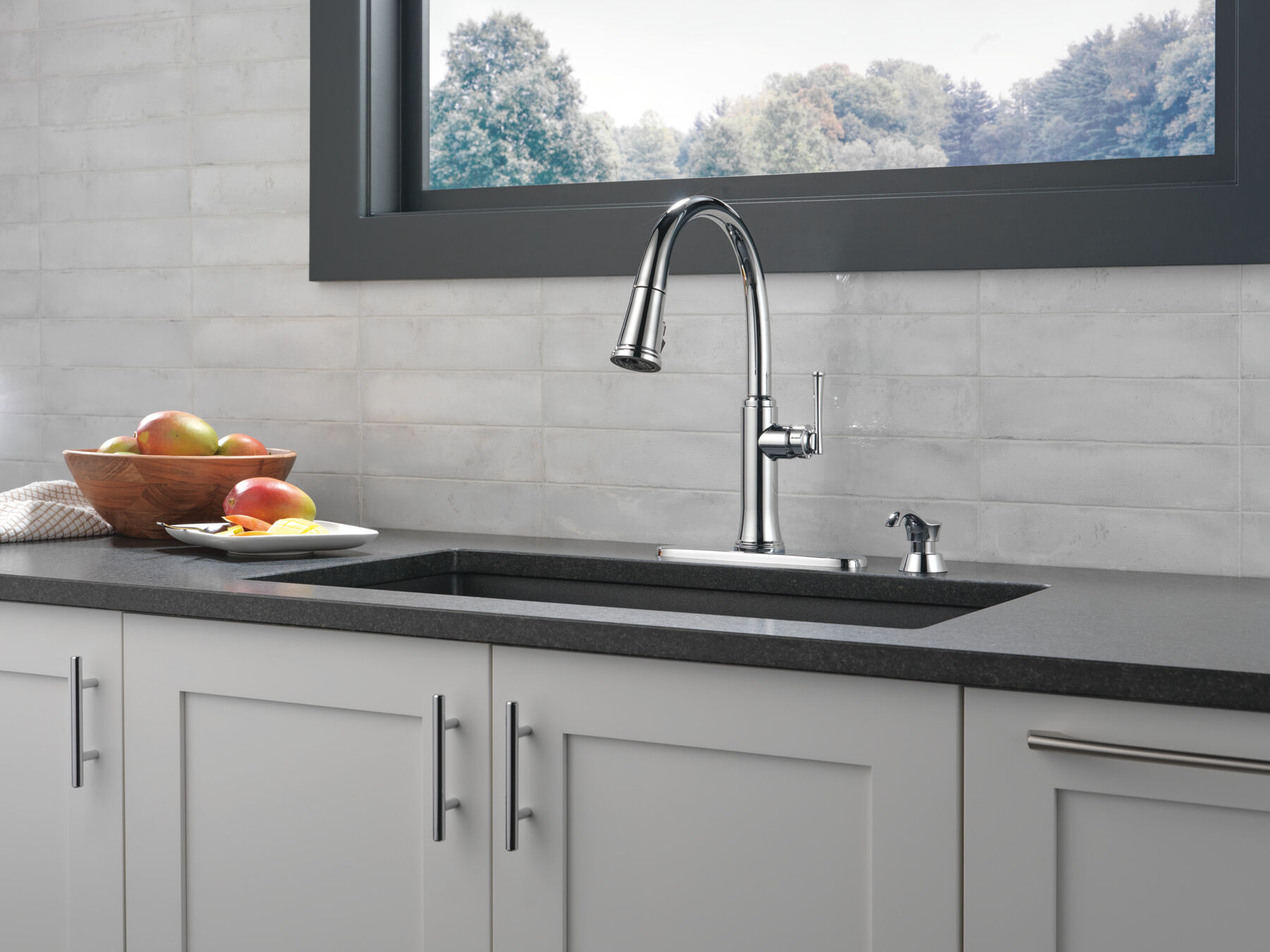 Llave para cocina monomando extensible con dispensador de jabón y tecnología ShieldSpray, imagen 2