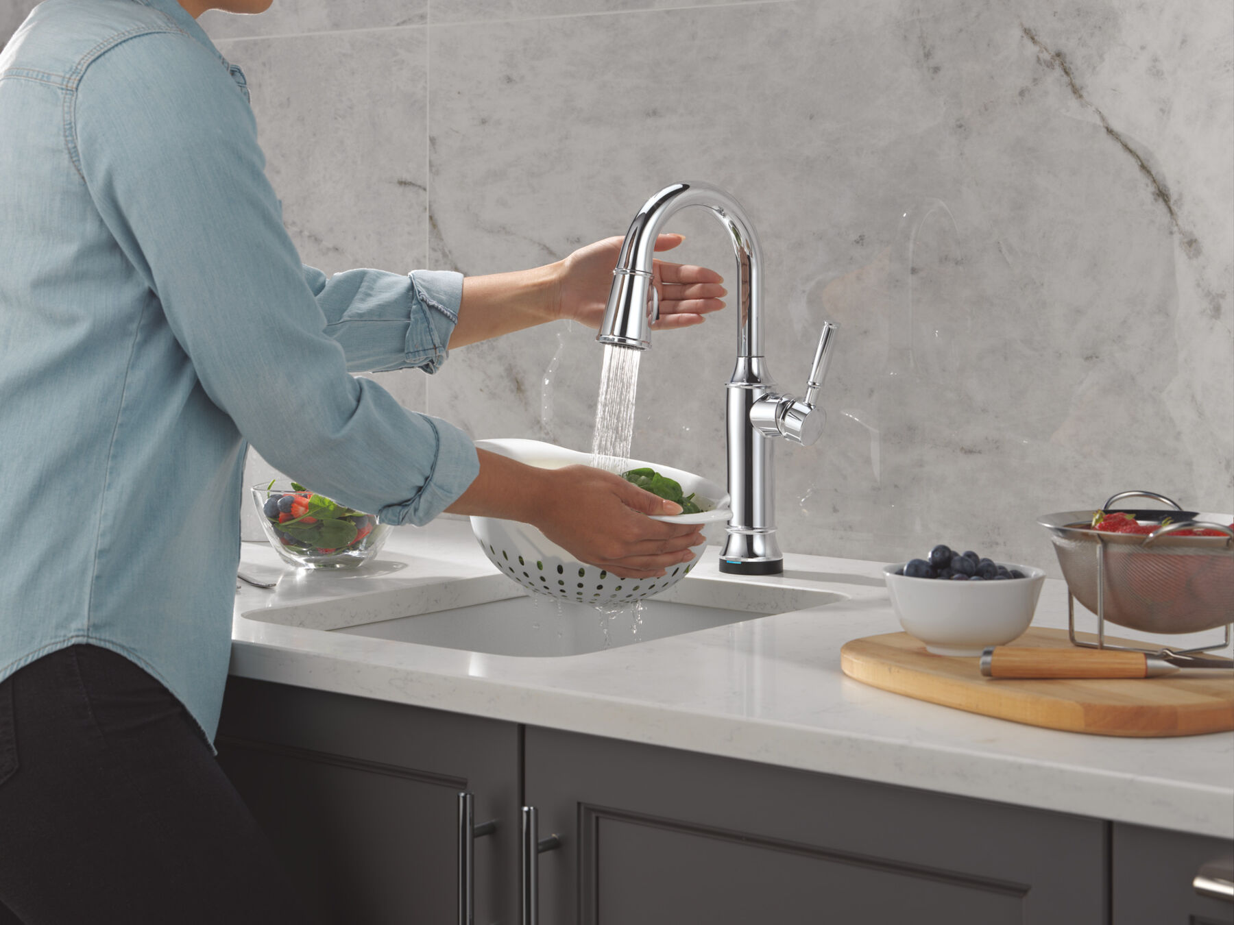 Touch2O® Bar / Prep Faucet with Touchless Technology, image 6