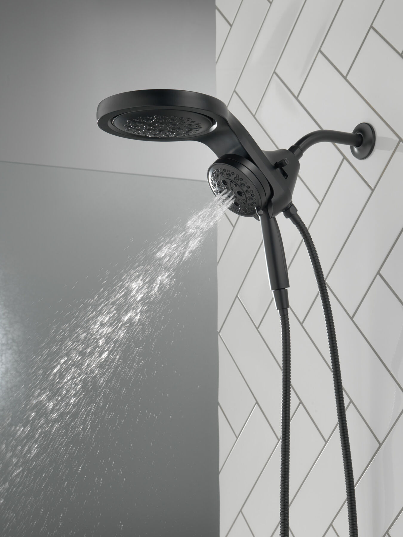 Dos en uno de 5 ajustes HydroRain H2O de 2.5GPM (producto recertificado), imagen 9