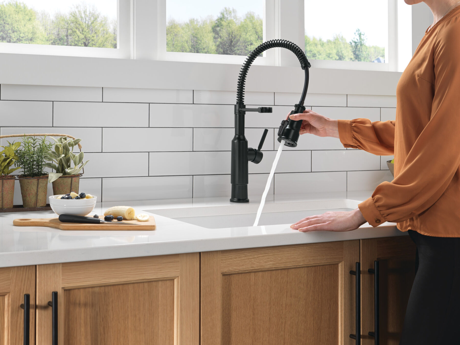 Single-Handle Pull-Down Spring Kitchen Faucet, image 3