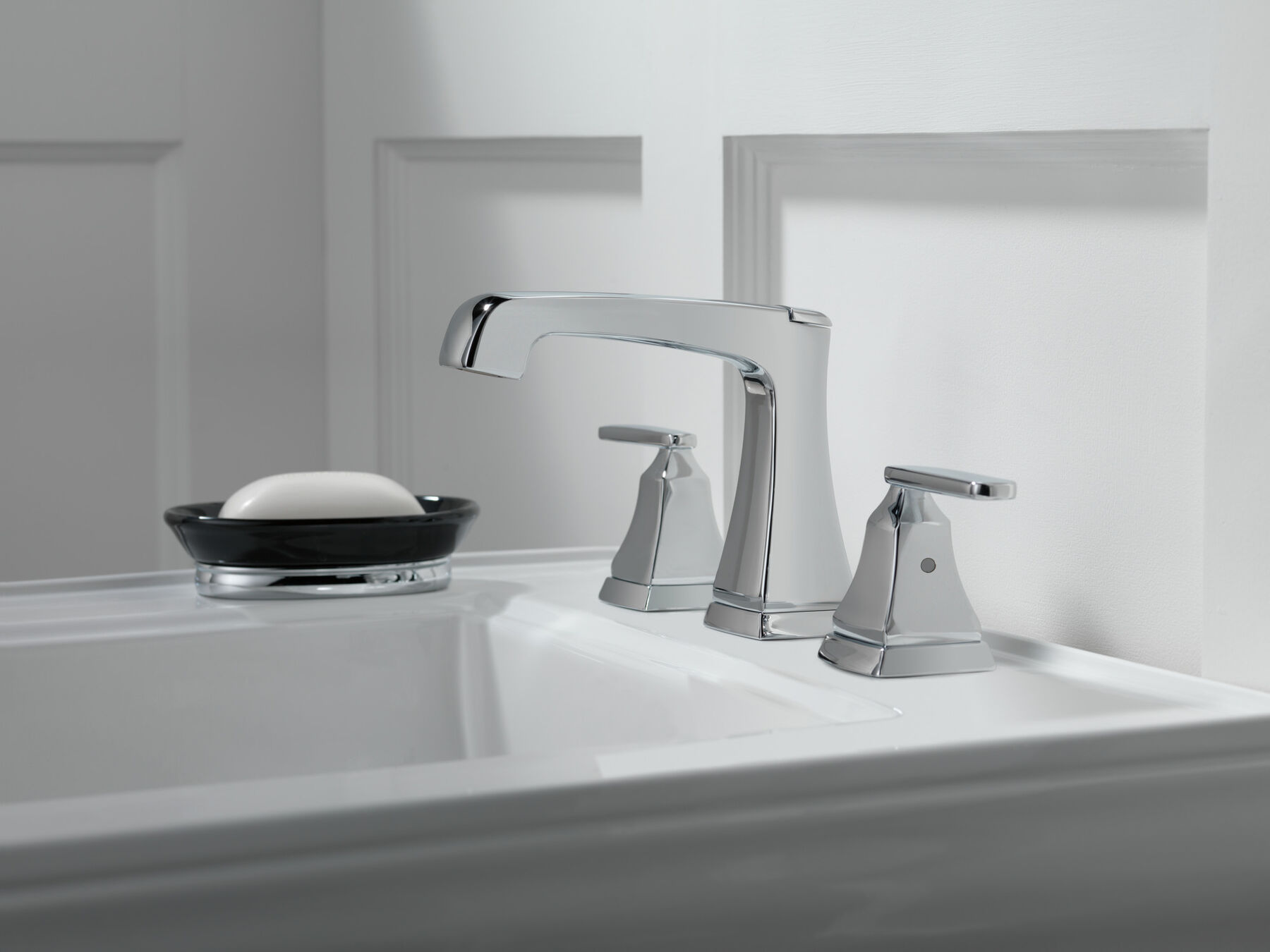 Llave para baño de extensión con dos manijas con EZ Anchor®, imagen 5