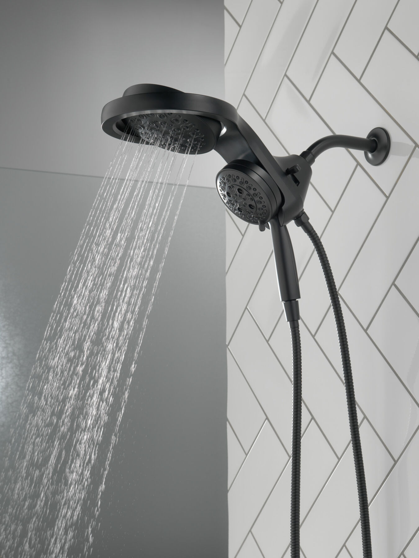 Dos en uno de 5 ajustes HydroRain H2O de 2.5GPM (producto recertificado), imagen 5