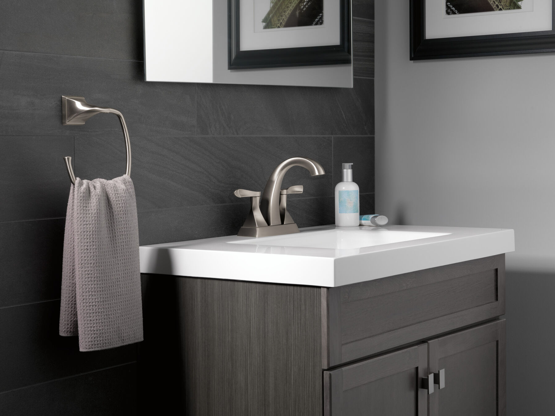 Llave para baño de combinación con dos manijas, imagen 1
