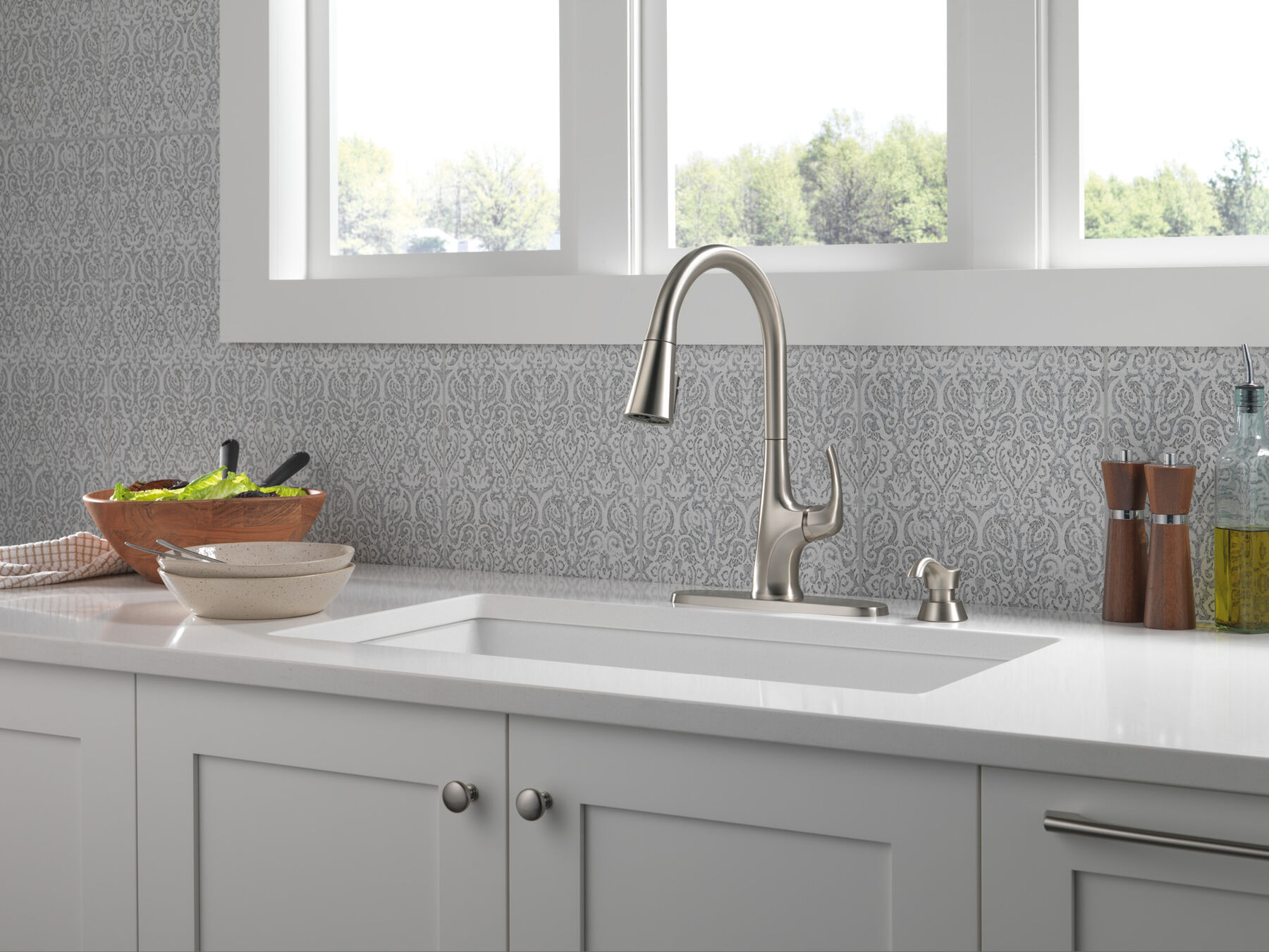 Llave para cocina monomando extensible con dispensador de jabón y tecnología ShieldSpray, imagen 1