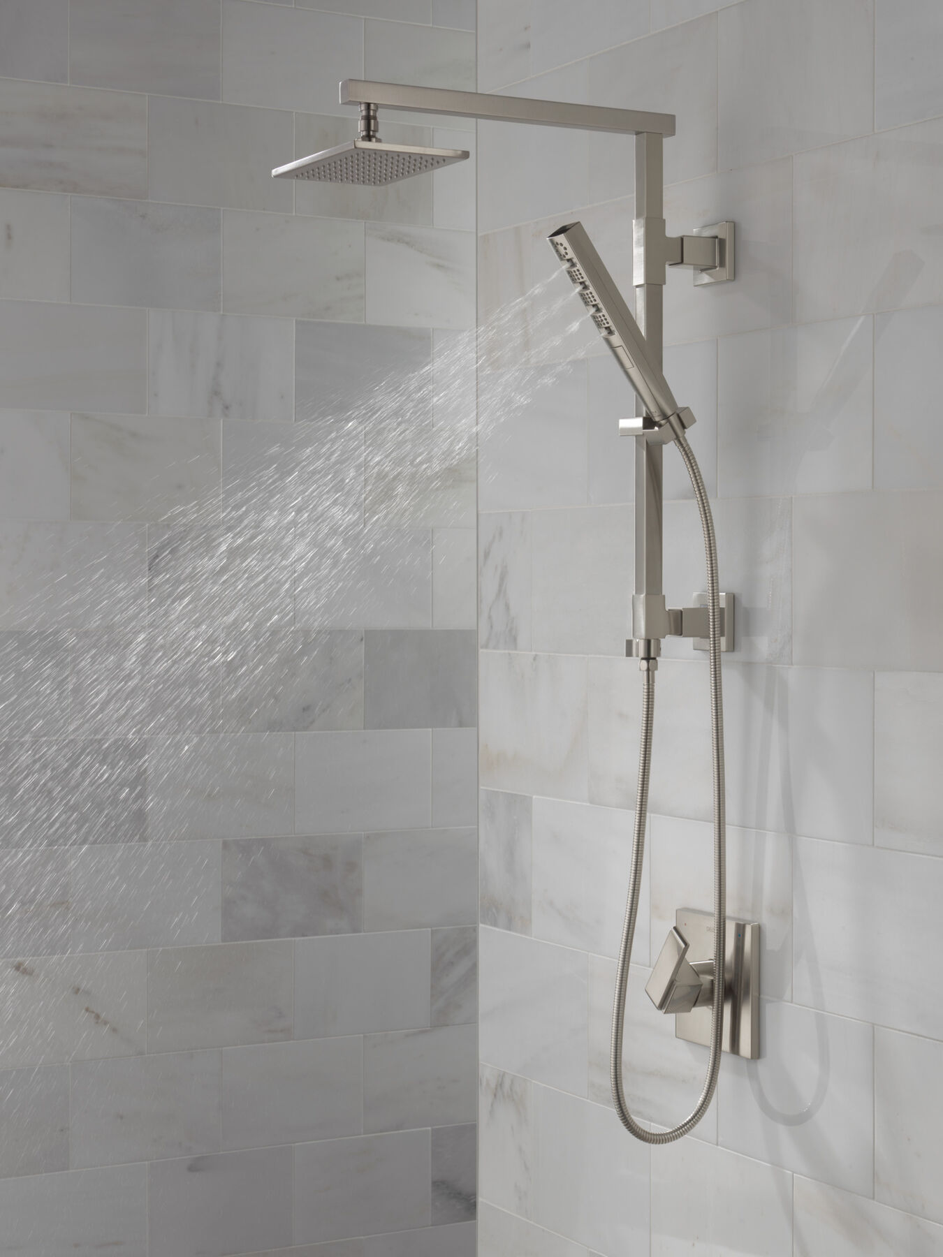 Emerge® 18" Angular Shower Column, image 5
