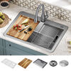Lavabo de cocina tipo estación de trabajo con un receptáculo de acero inoxidable de 30" de montaje superior encastrado, con reborde WorkFlow™ y accesorios