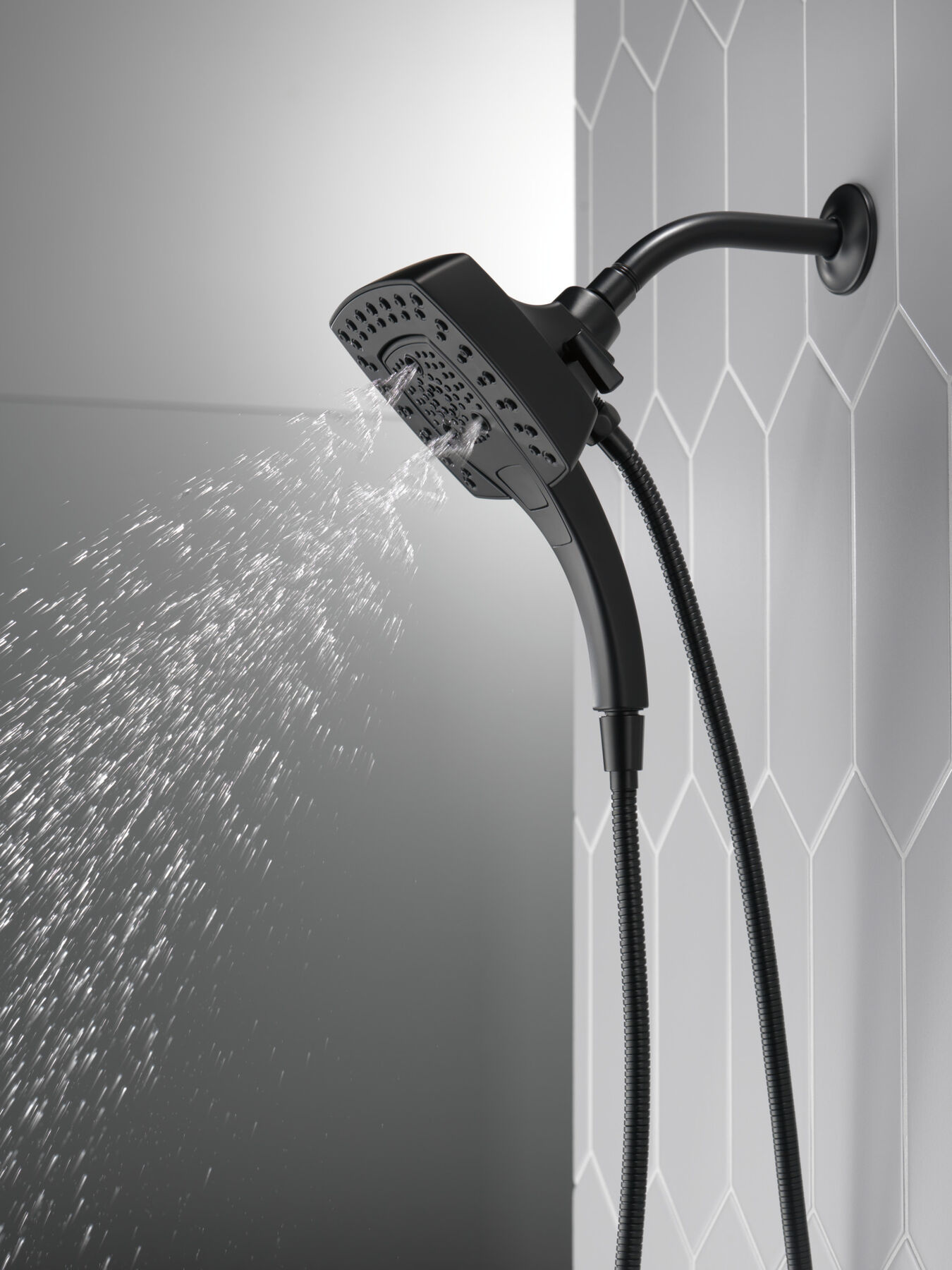 Ducha y ducha manual In2ition H2O de 2.5 GPM con MagnaTite 5S (producto recertificado), imagen 13