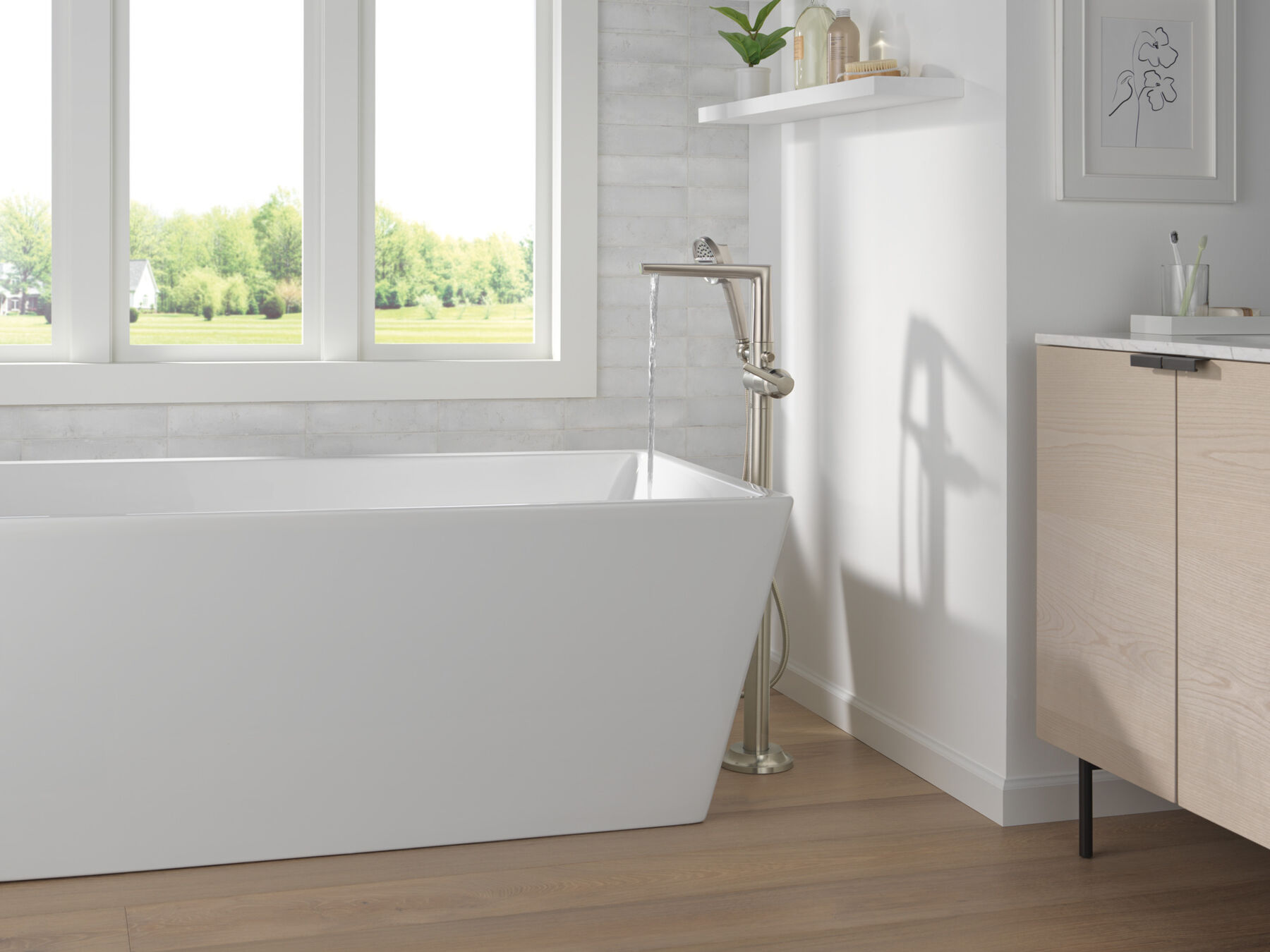 Free Standing Tub Filler (Recertified), image 2