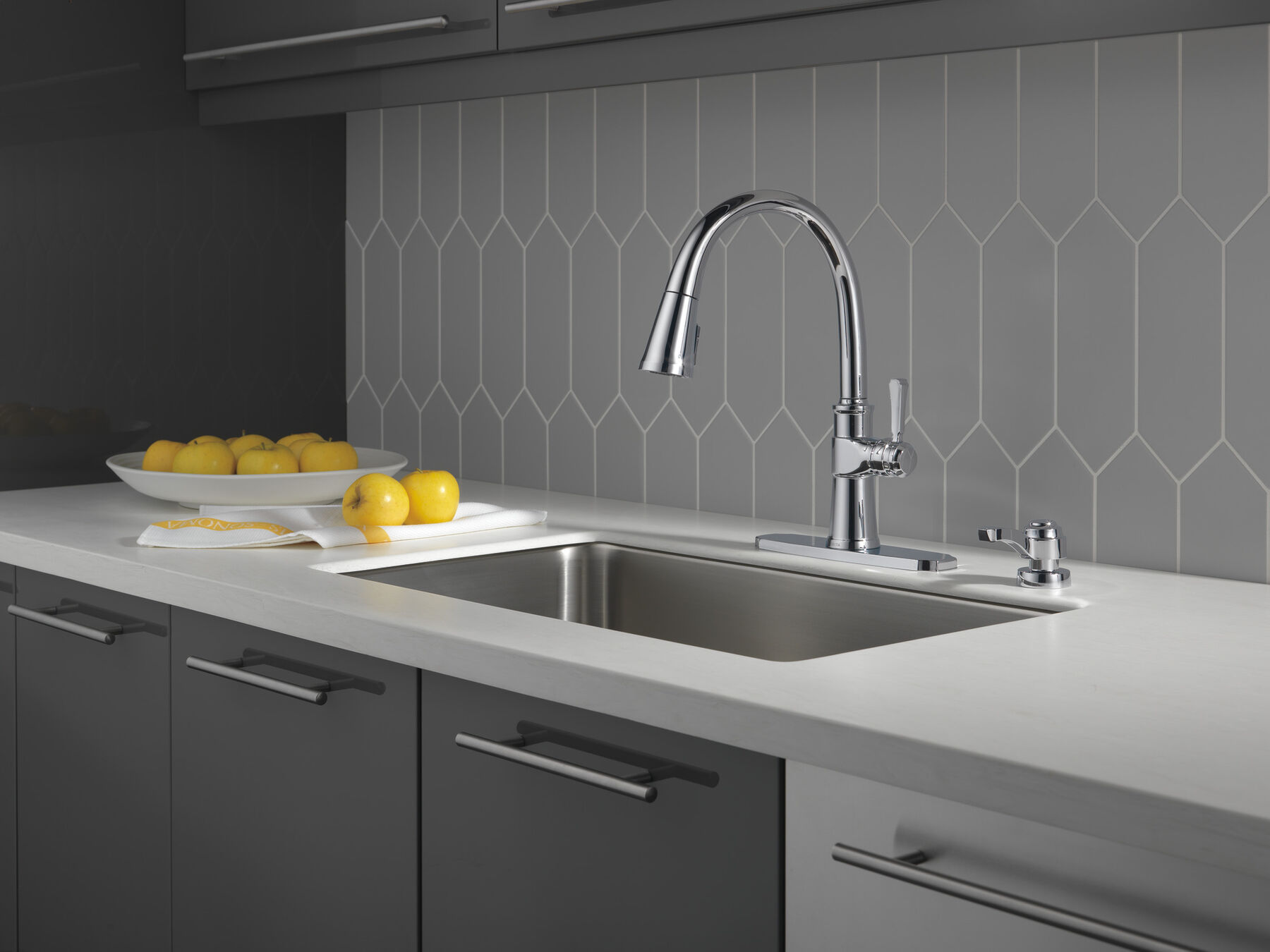 Llave para cocina monomando extensible con dispensador de jabón y tecnología ShieldSpray®, imagen 2