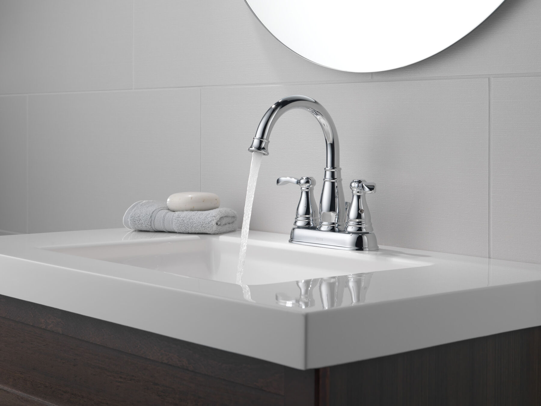 Llave para baño de combinación con dos manijas, imagen 4