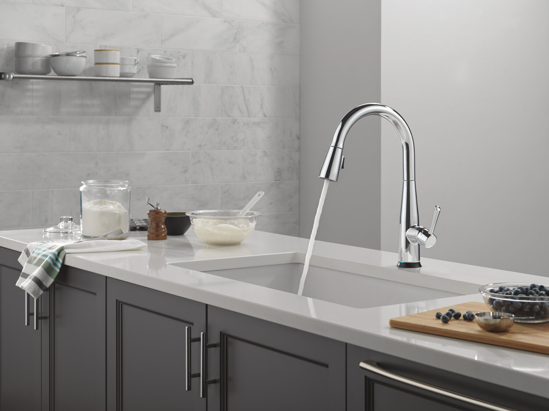 VoiceIQ® Single Handle Pull-Down Faucet with Touch<sub>2</sub>O® Technology, image 13