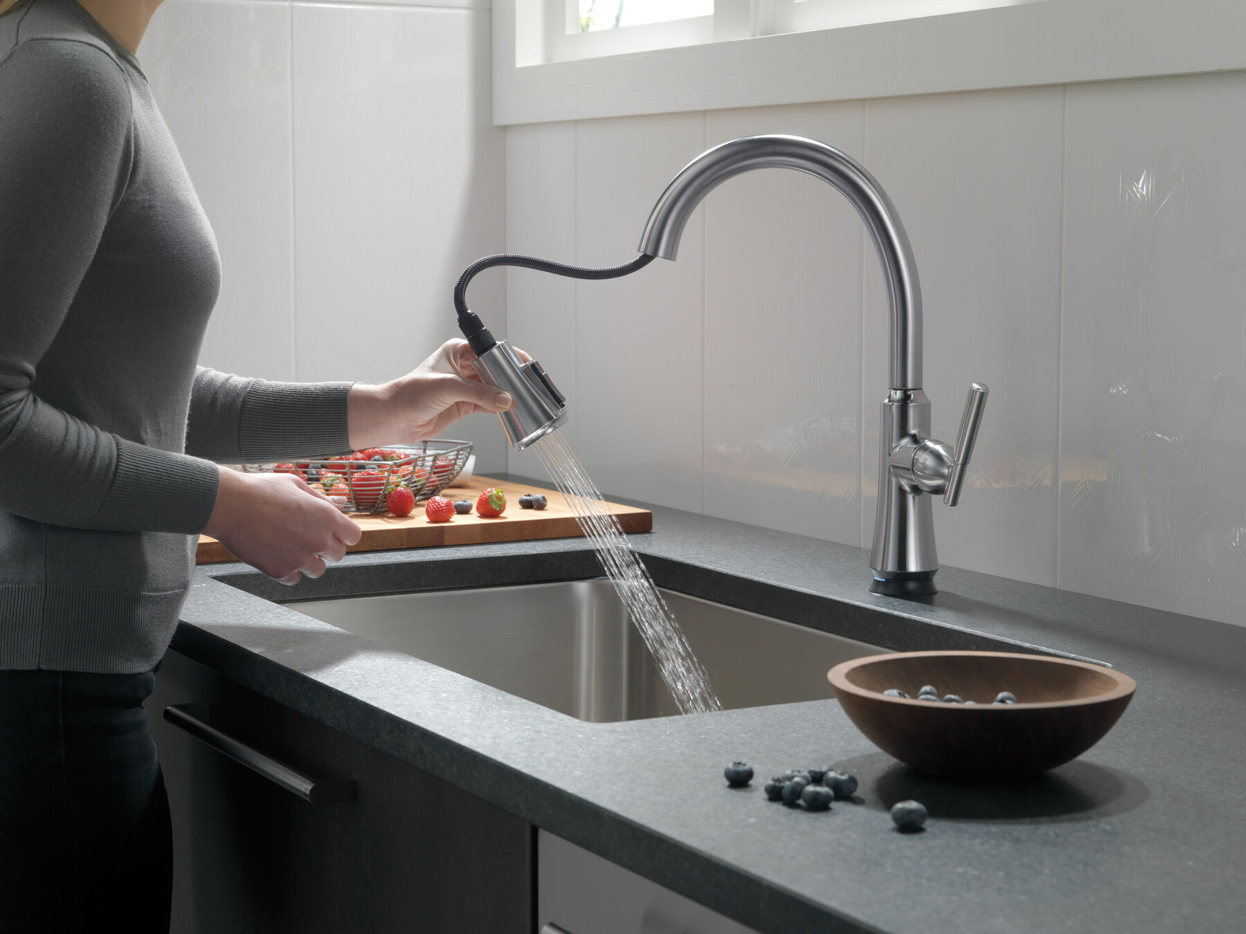 Llave para cocina monomando extensible con tecnología Touch<sub>2</sub>O®, imagen 6