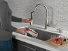 Llave para cocina monomando extensible con dispensador de jabón y tecnología ShieldSpray® (producto recertificado)