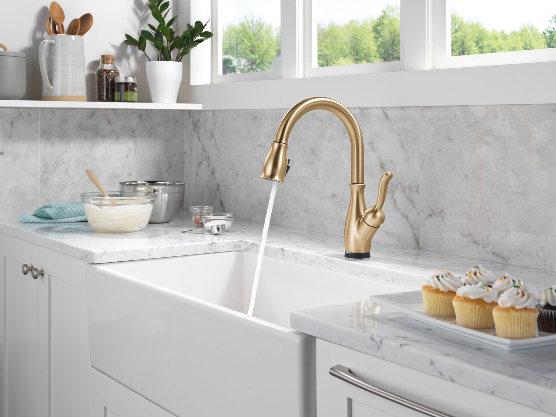 Touchless Pull-Down Kitchen 1L with Soap Disp Bundle, image 12