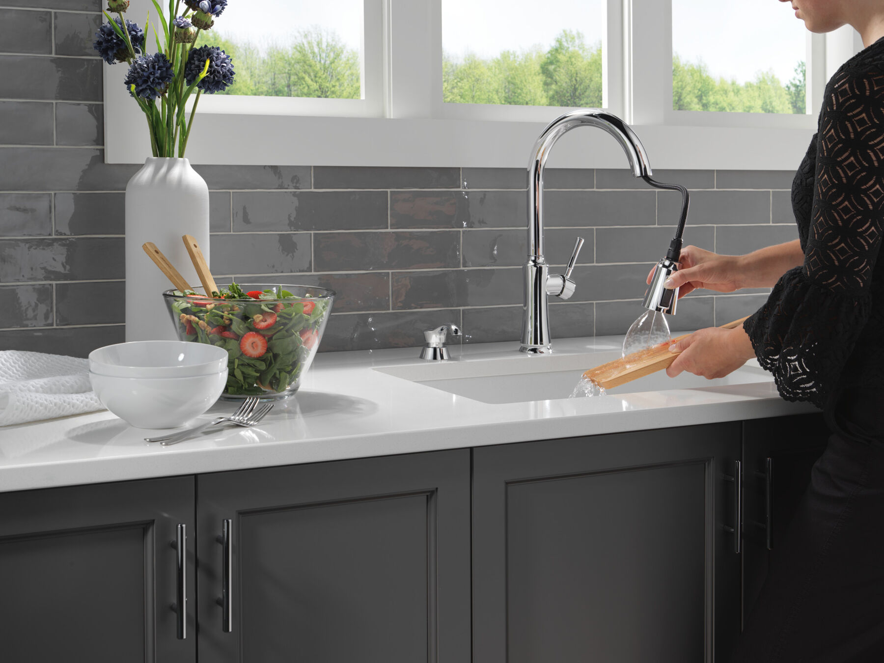 Llave para cocina monomando extensible con dispensador de jabón y tecnología ShieldSpray, imagen 5