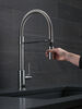 Llave para cocina extensible de una manija con tubo de salida con muelle