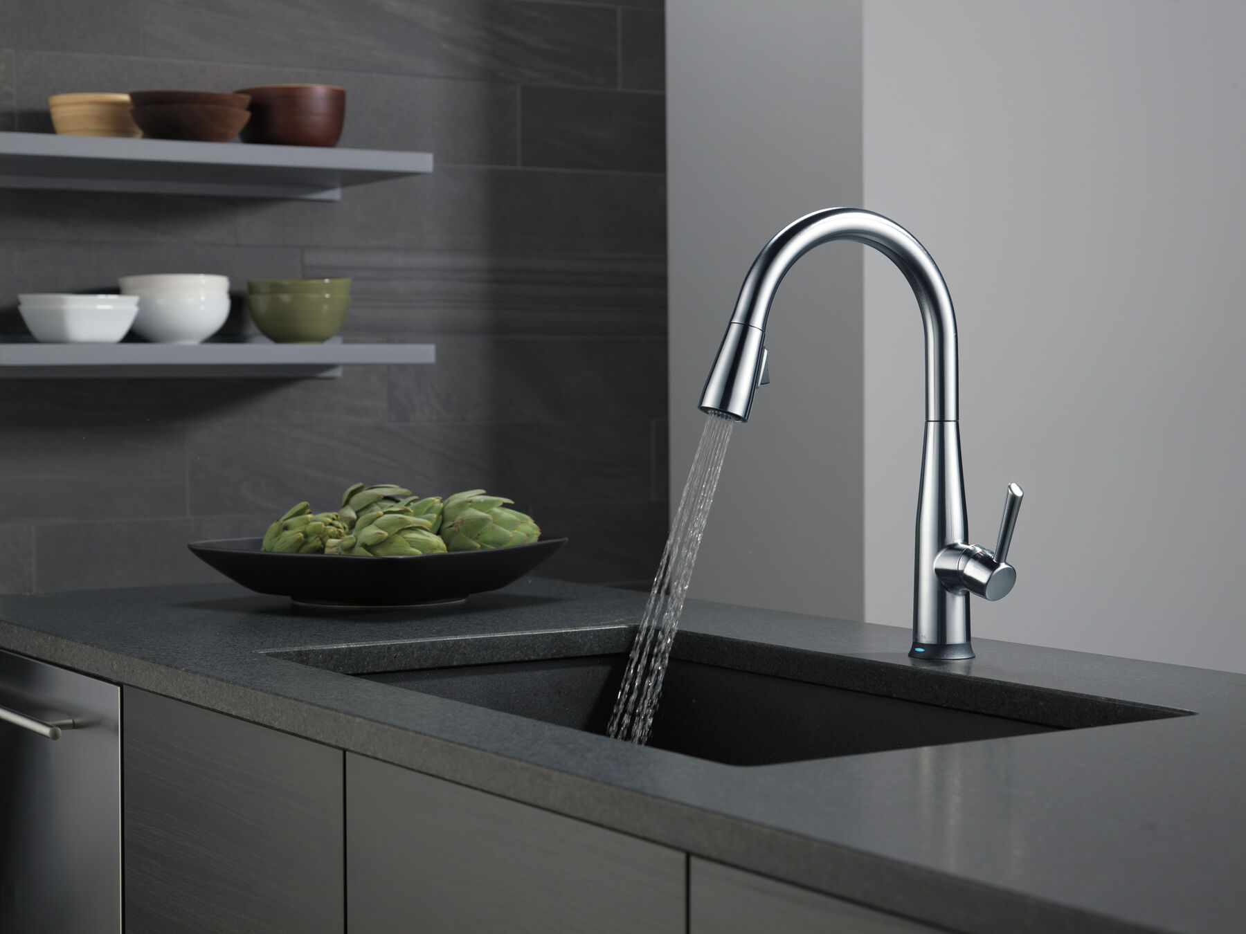 VoiceIQ® Single Handle Pull-Down Faucet with Touch<sub>2</sub>O® Technology, image 14