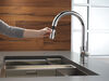 Llave para cocina monomando extensible con giro limitado