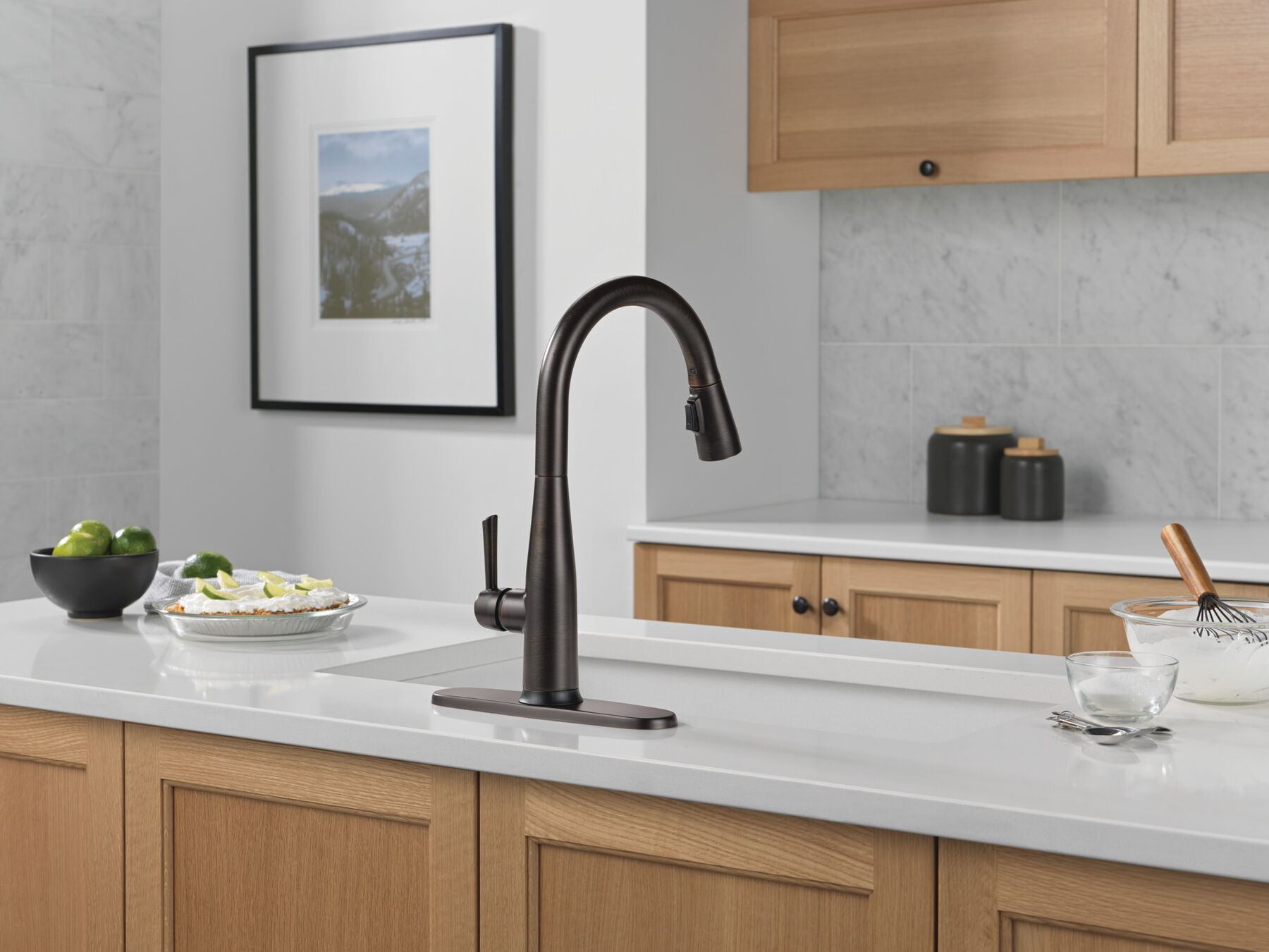Touch<sub>2</sub>O® Technology Kitchen Faucet with Touchless Technology, image 2