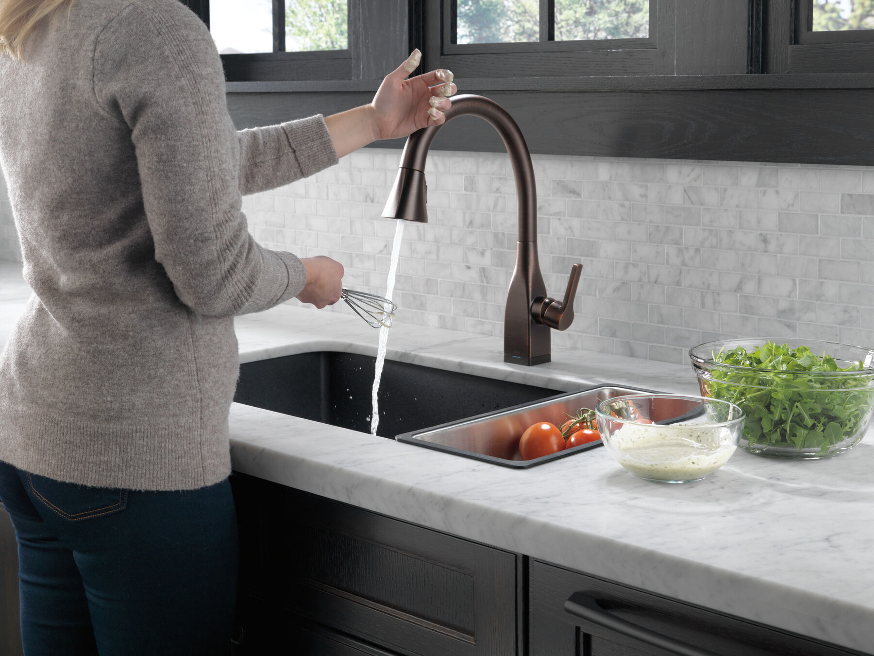 Llave para cocina monomando extensible con tecnologías Touch<sub>2</sub>O® y ShieldSpray®, imagen 4