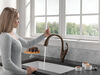 Llave para cocina monomando extensible con tecnologías Touch<sub>2</sub>O® y ShieldSpray®