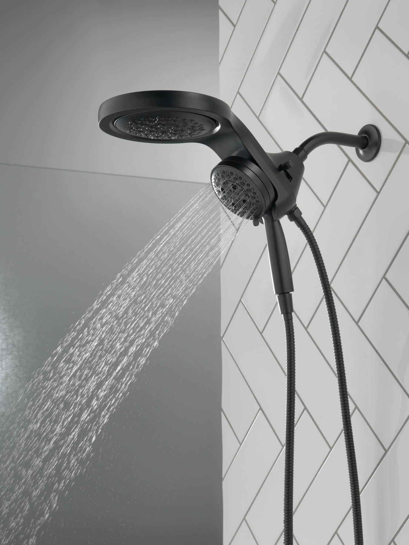 Dos en uno de 5 ajustes HydroRain H2O de 2.5GPM (producto recertificado), imagen 7