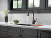 Llave para cocina monomando extensible con tecnologías Touch<sub>2</sub>O® y ShieldSpray®