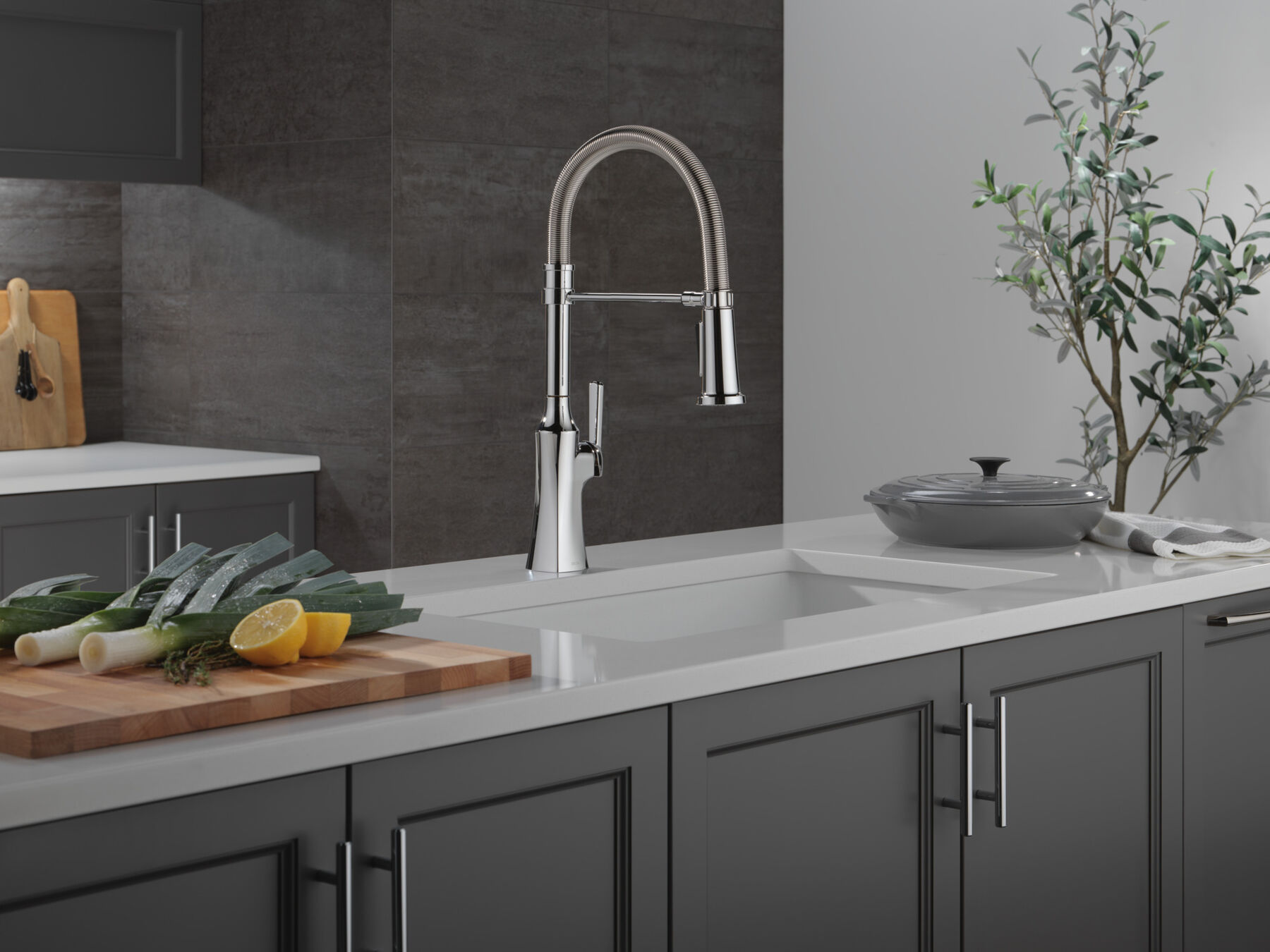 Llave para cocina monomando extensible con salida con resorte, imagen 11