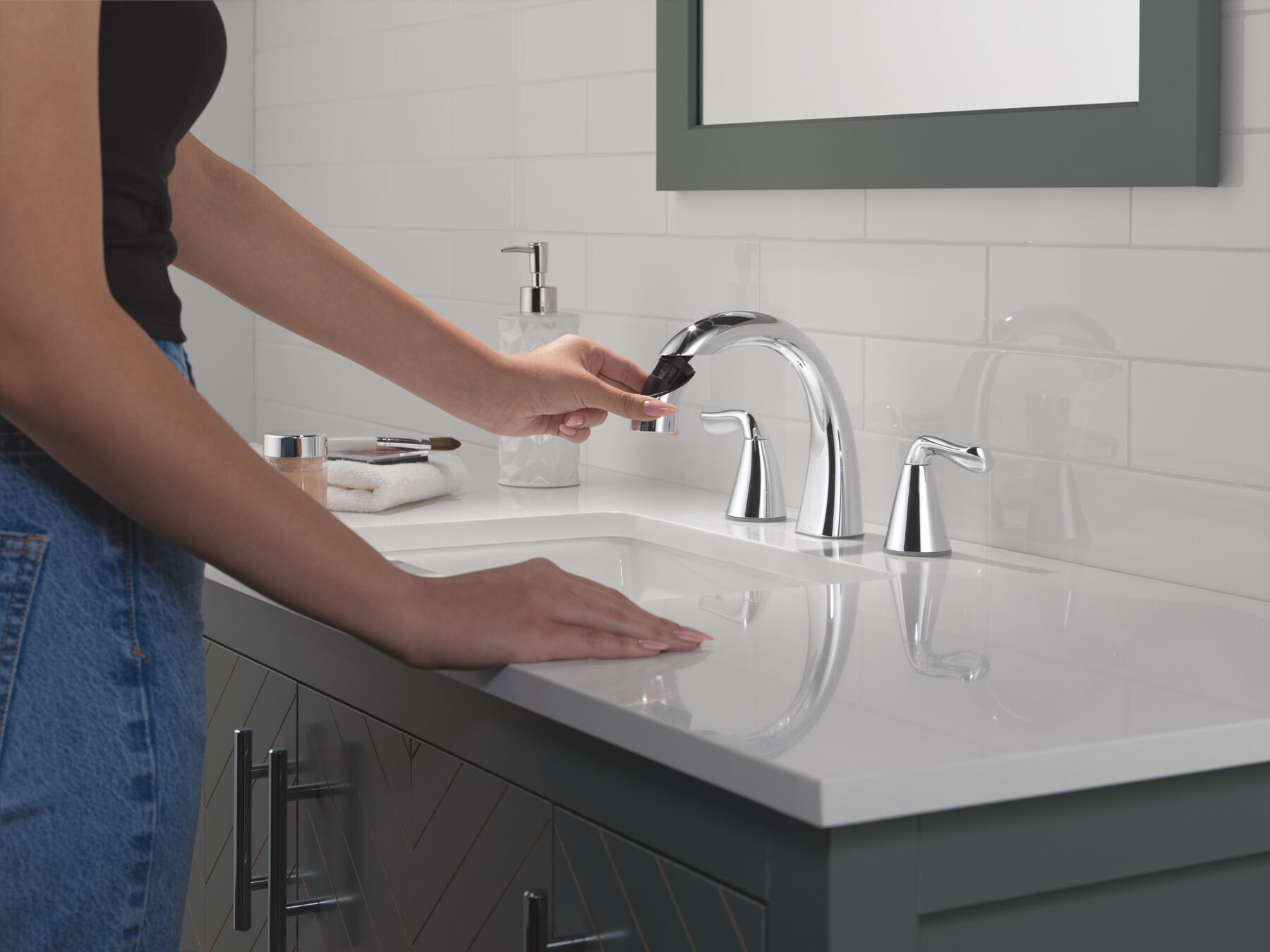 Llave para baño extensible independiente de dos manijas, imagen 5