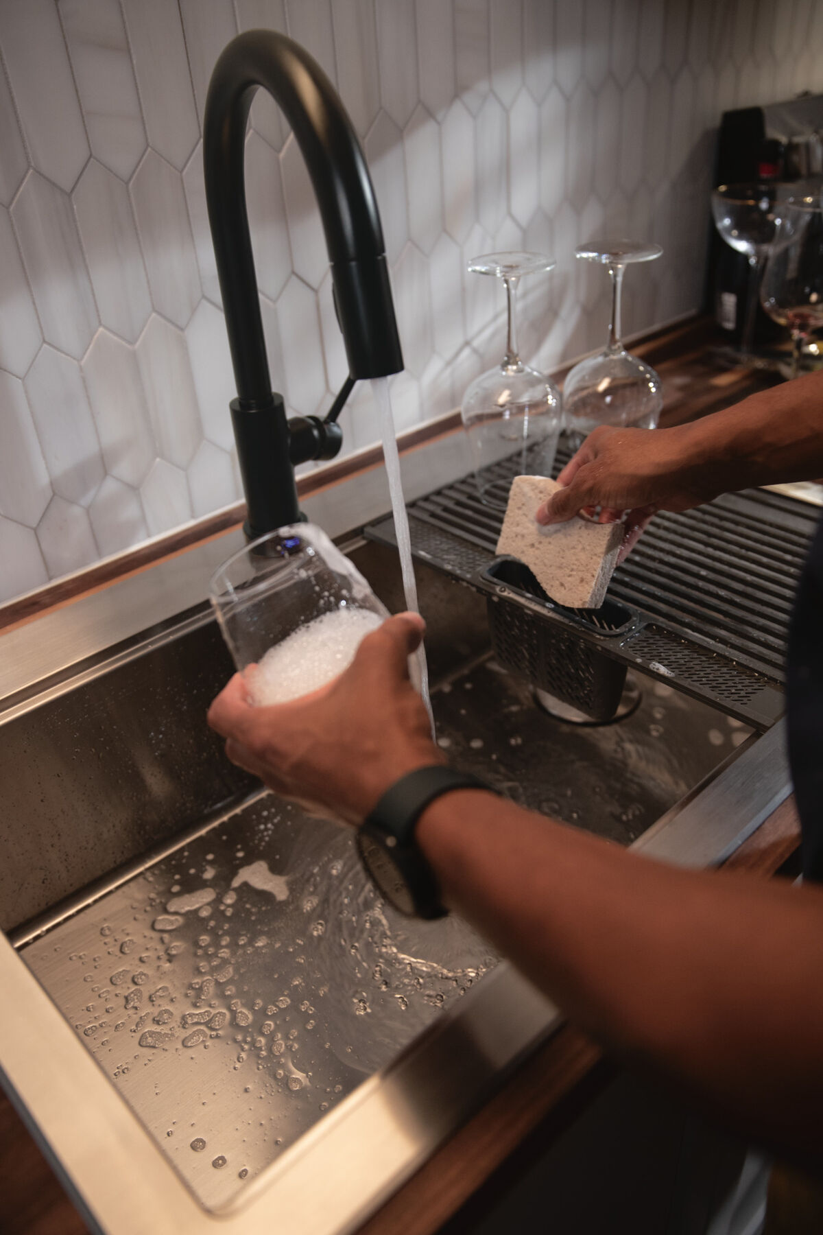Llave para cocina monomando extensible con tecnología Touch<sub>2</sub>O®, imagen 33