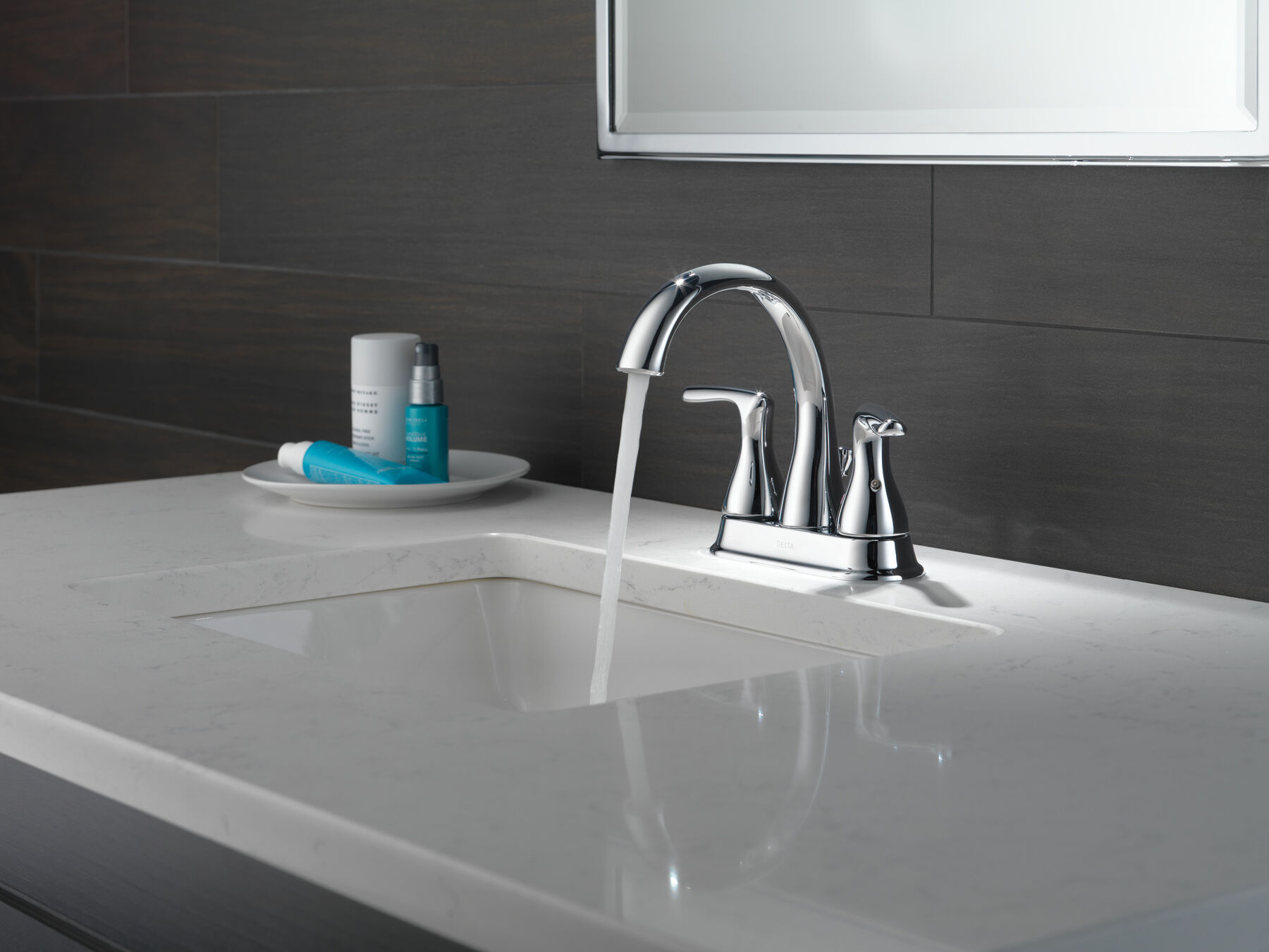 Llave para baño de combinación con dos manijas, imagen 3