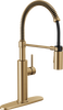 Llave para cocina extensible de una manija con tubo de salida con muelle