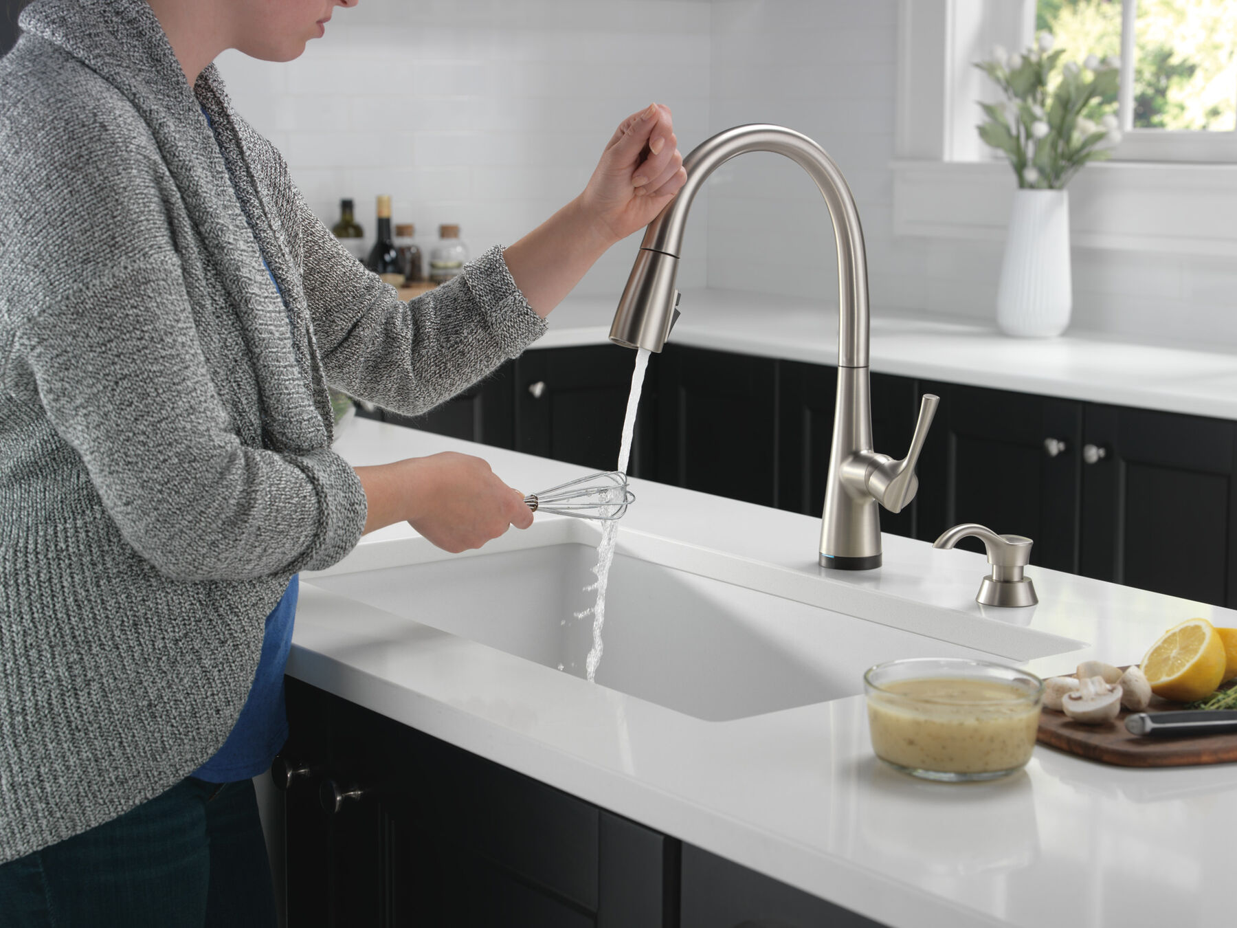 Single Handle Pull-Down Kitchen Faucet with Soap Dispenser and Touch<sub>2</sub>O® Technology, image 5