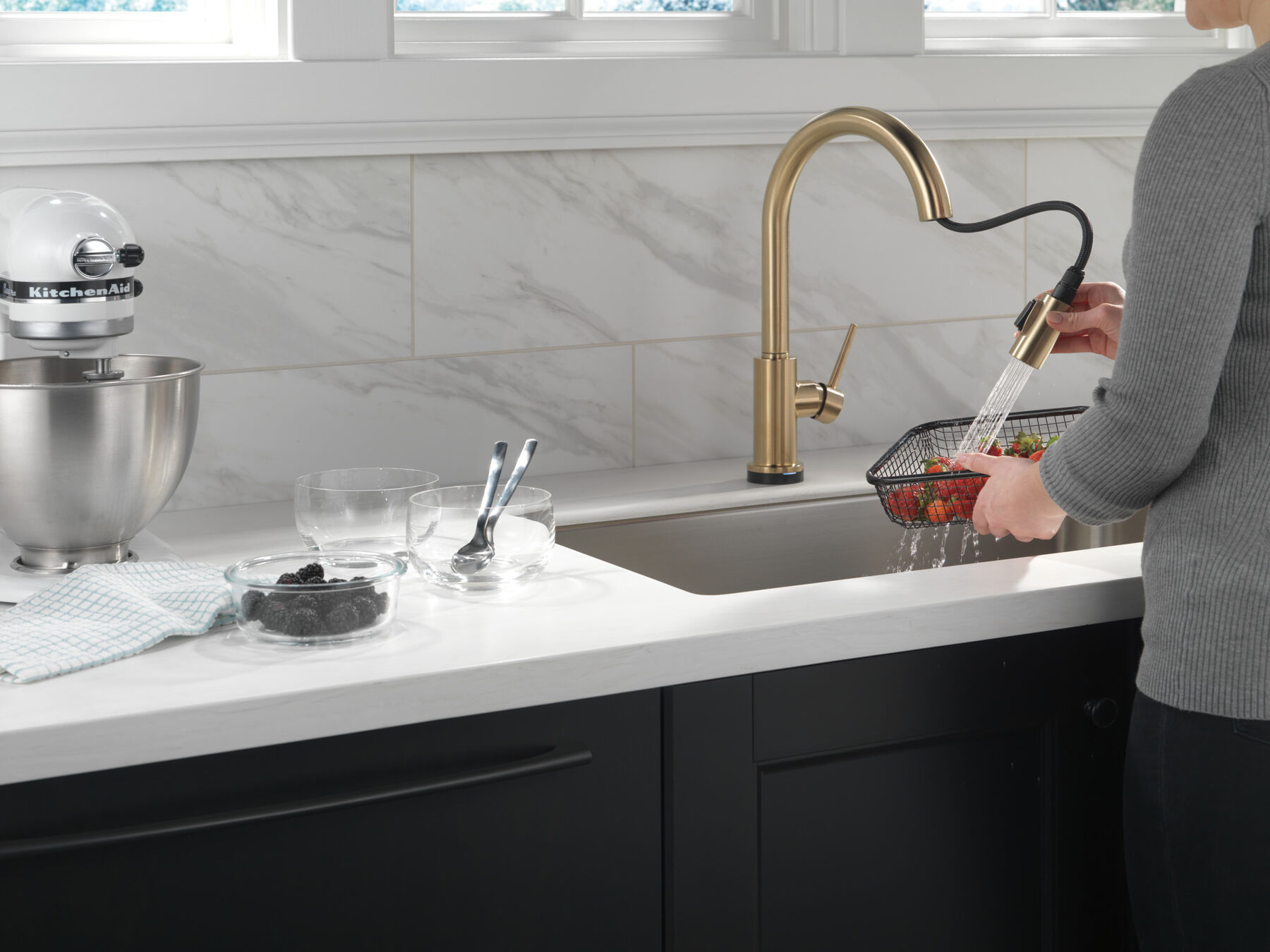 Llave para cocina extensible de una manija con tecnología Touch<sub>2</sub>O® (producto recertificado), imagen 3