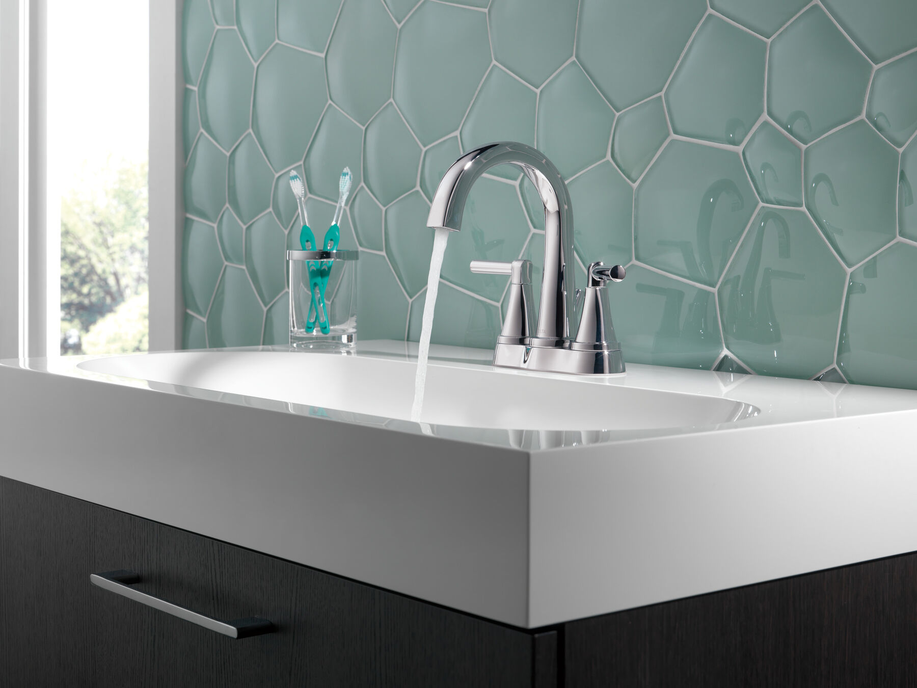 Llave para baño de combinación con dos manijas, imagen 3