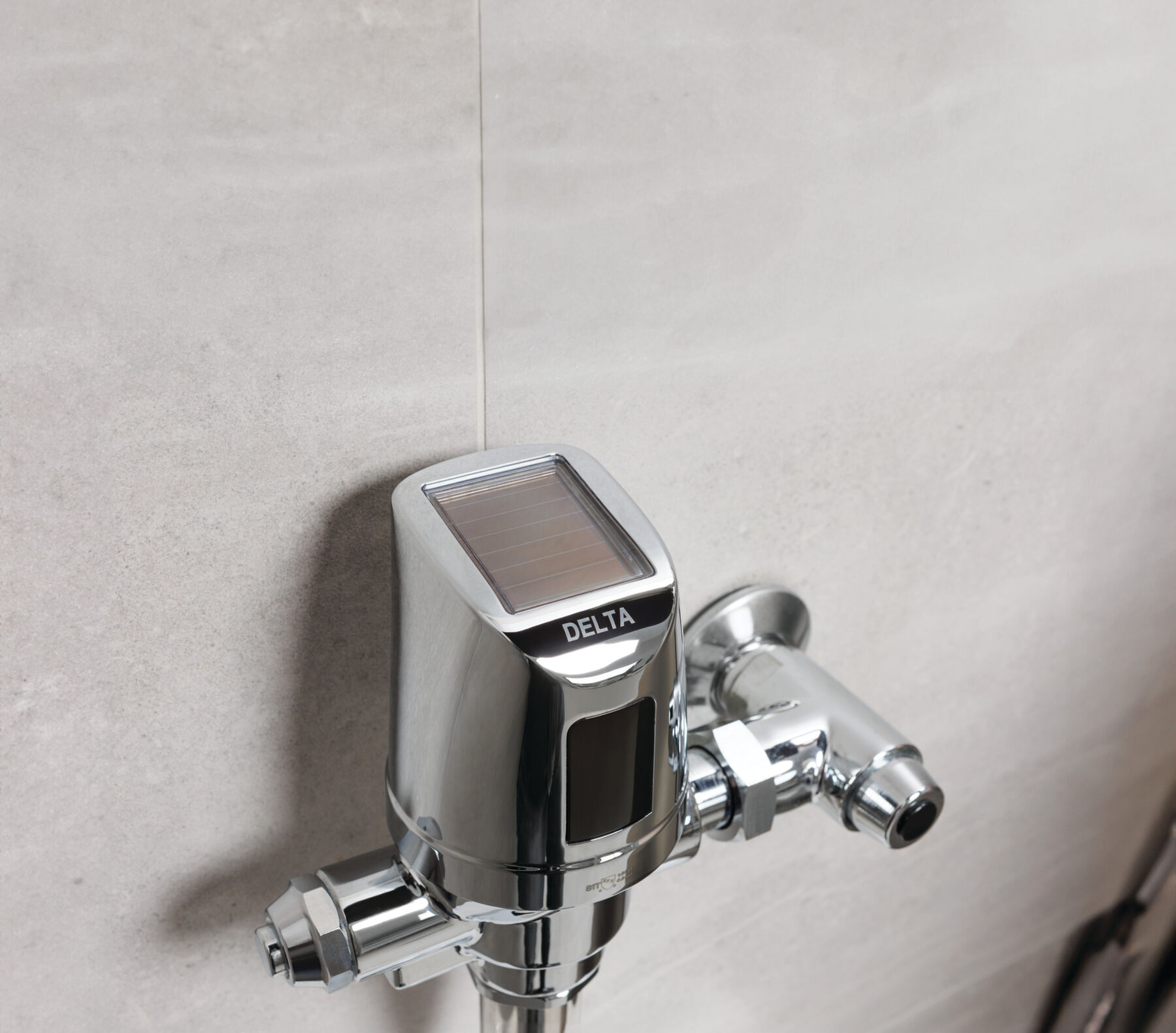 Electronic Exposed Water Closet Flush Valve with MMO and Dual Flush - Solar Operated, image 3